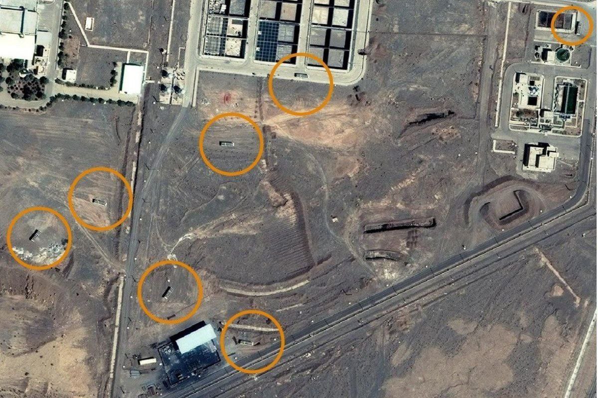تصاویر ماهوارهای نشاندهنده آمادهسازی ایران برای مقابله با حملات احتمالی اسرائیل تصاویر ماهوارهای نشاندهنده آمادهسازی ایران برای مقابله با حملات احتمالی اسرائیل