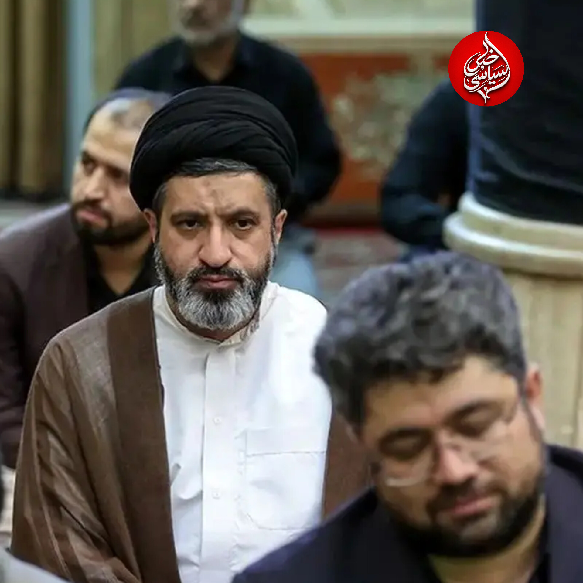 سید مسعود حسینی خامنه‌ای کیست؟ هر آنچه درباره فرزند رهبر شهید انقلاب می‌دانیم