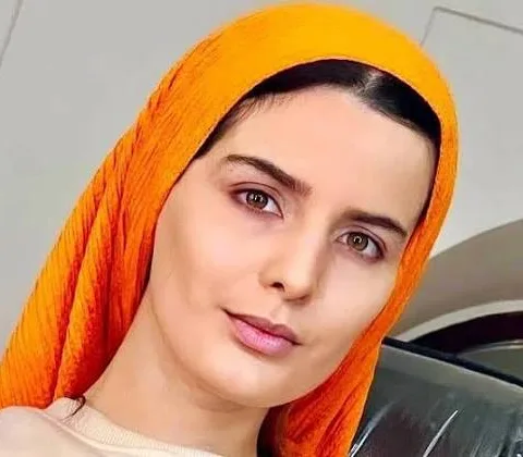 غزاله اکرمی از عشق نوجوانی و خواستگاری یک زندانی می‌گوید؛ ماجرای مرگ تلخ معشوق و شباهت به نیکول کیدمن