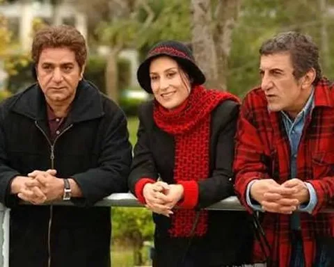 فیلم «صد سال به این سال‌ها»؛ روایتی تازه از سینمای کمدی با نگاهی به آینده