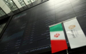 بازار سهام در بن‌بست تعادل؛ نبرد میلیاردی خریداران و فروشندگان در بورس تهران
