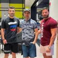 استوری جدید علی کریمی و معرفی عموی جدید سلطنت طلب ها
