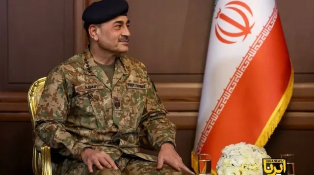 عاصم+منیر