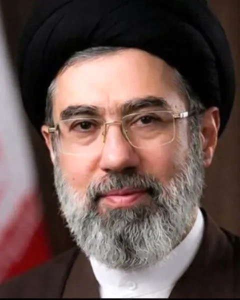 مجتبی+خامنه ای (1)